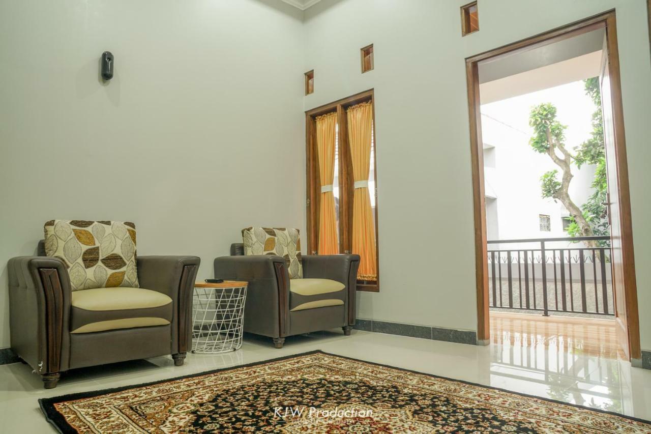 M Stay Guest House Jogja Yogyakarta Exteriér fotografie
