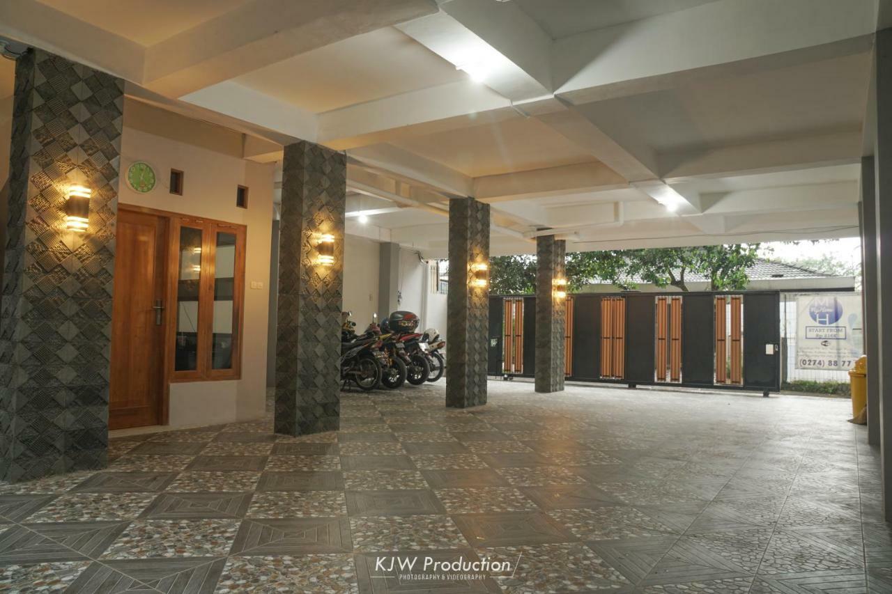 M Stay Guest House Jogja Yogyakarta Exteriér fotografie